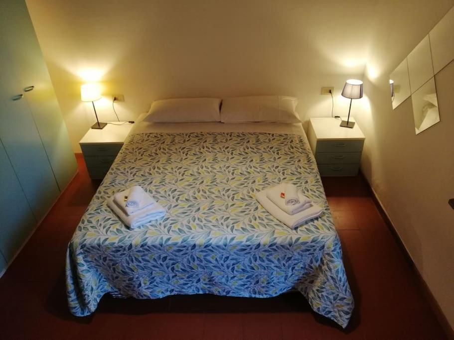Cozy Apartment Near Train Station Firenze Eksteriør billede